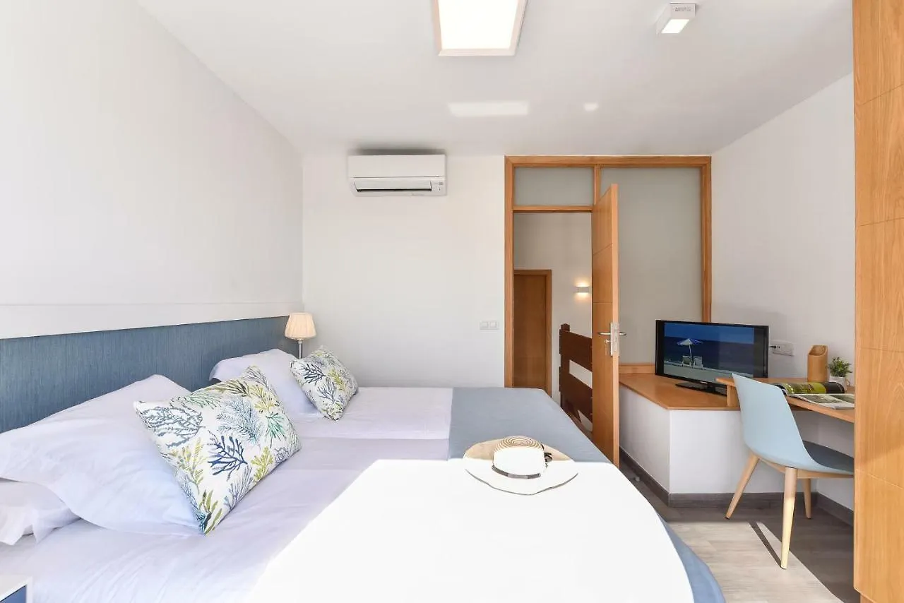 Apartment Beachfront Suites Morea Puerto Rico By Villagrancanaria